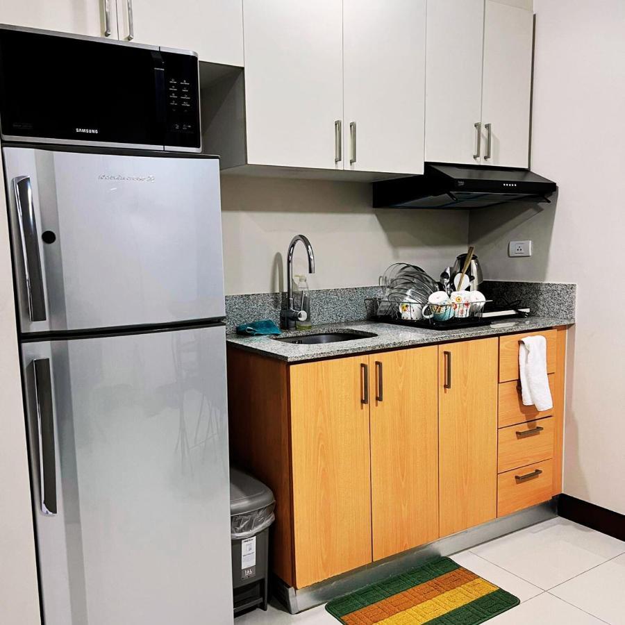 Aparthotel Manhattan Heights Towerb In Araneta Cubao 5Mins Walk To Smart Araneta à Manille Extérieur photo