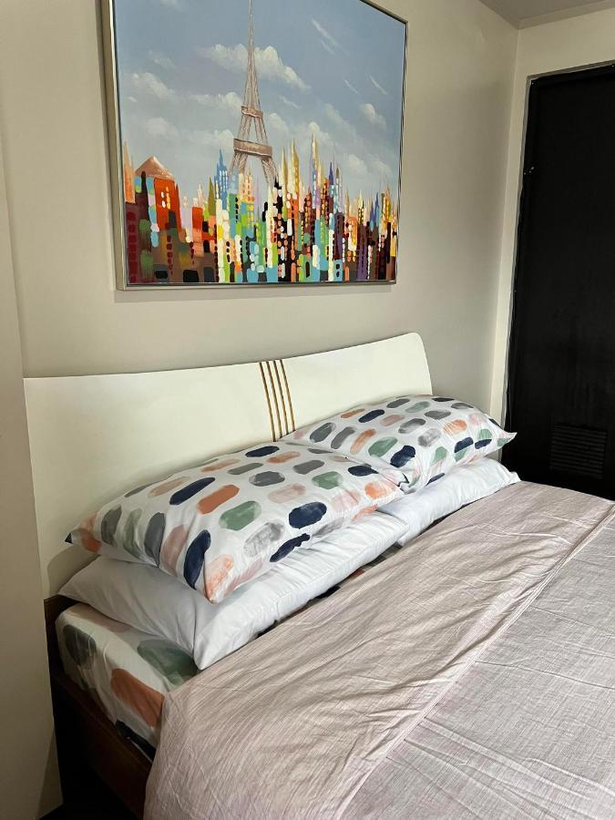 Aparthotel Manhattan Heights Towerb In Araneta Cubao 5Mins Walk To Smart Araneta à Manille Extérieur photo