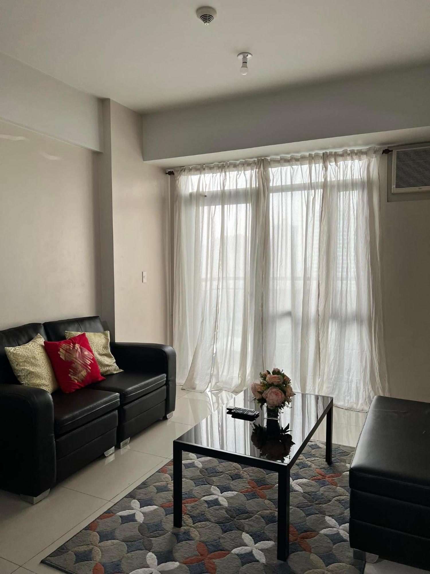 Aparthotel Manhattan Heights Towerb In Araneta Cubao 5Mins Walk To Smart Araneta à Manille Extérieur photo