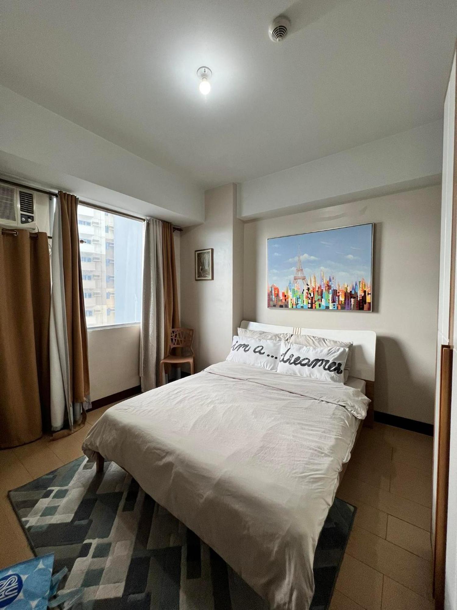 Aparthotel Manhattan Heights Towerb In Araneta Cubao 5Mins Walk To Smart Araneta à Manille Extérieur photo